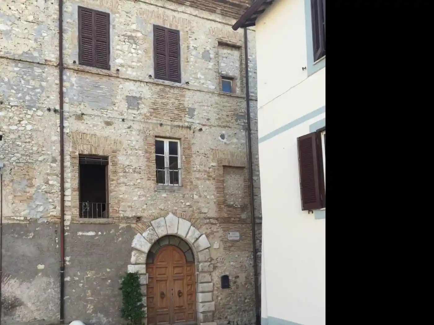 Appartamento in vendita a Fara in Sabina