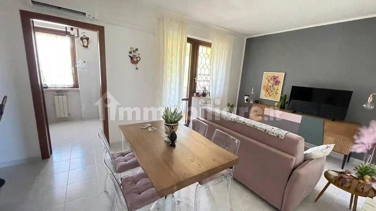 Appartamento in vendita a Capranica