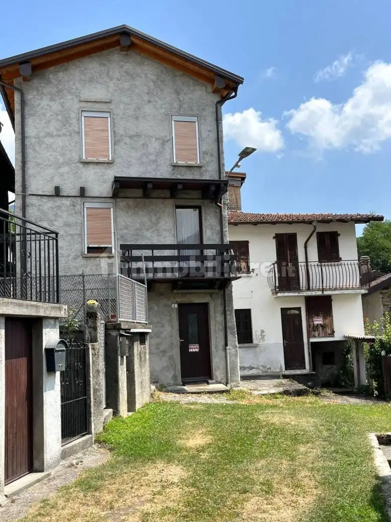 Villetta a schiera in vendita a San Bartolomeo Val Cavargna