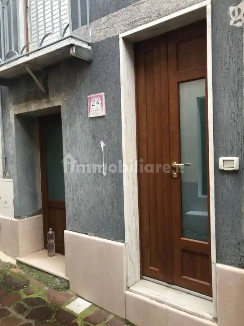 Casa indipendente in vendita a Baselice