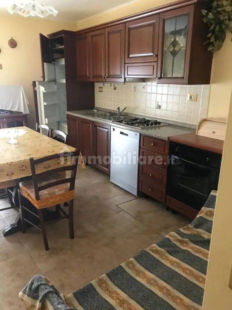 Terratetto unifamiliare via Borgo 24, Baselice - foto 3