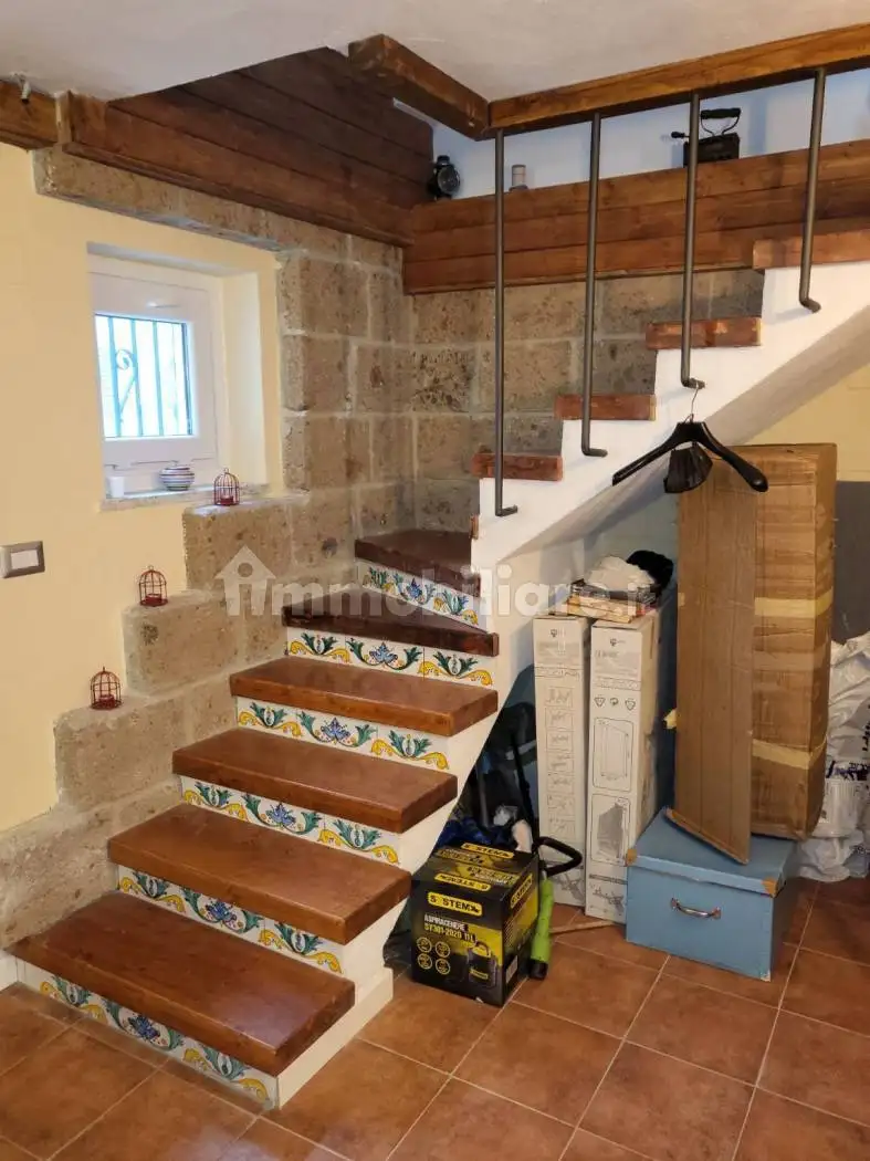 Casa indipendente in vendita a San Gregorio Magno