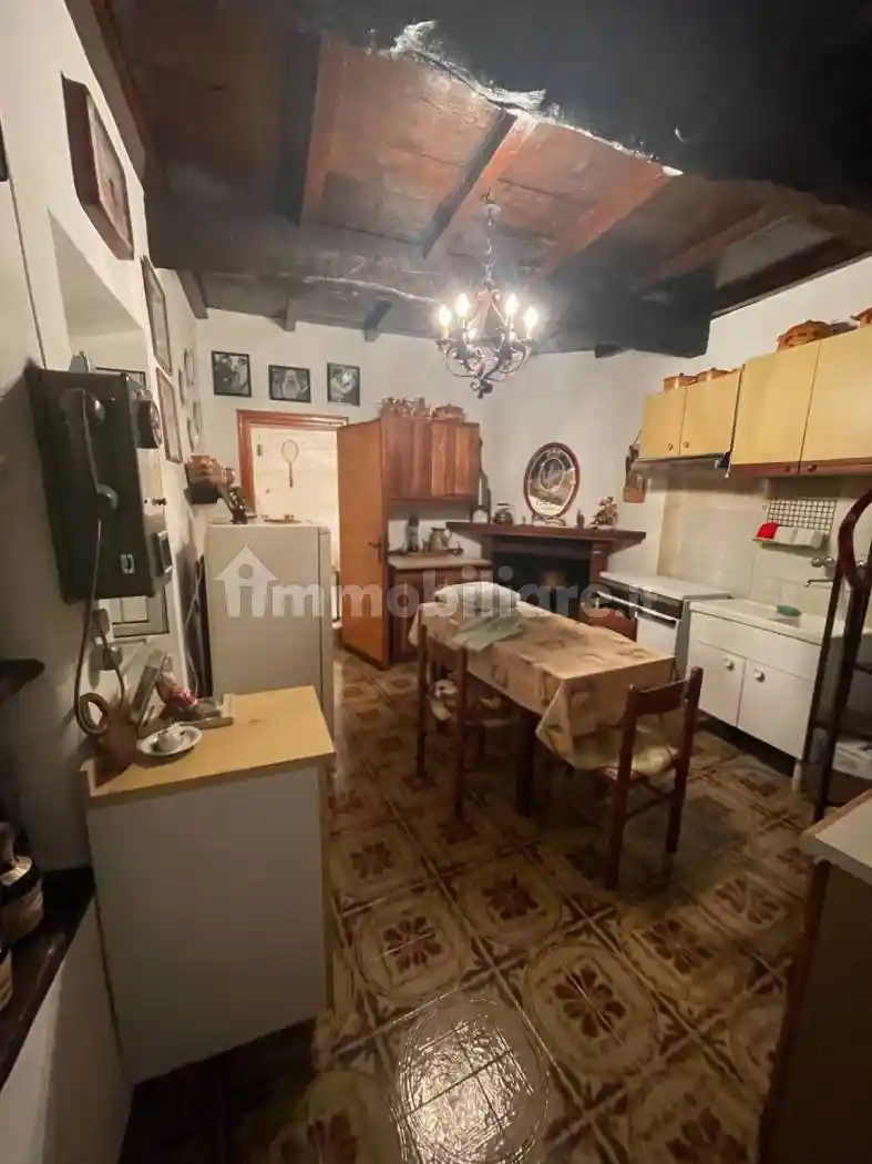 Appartamento in vendita a Campoli Appennino