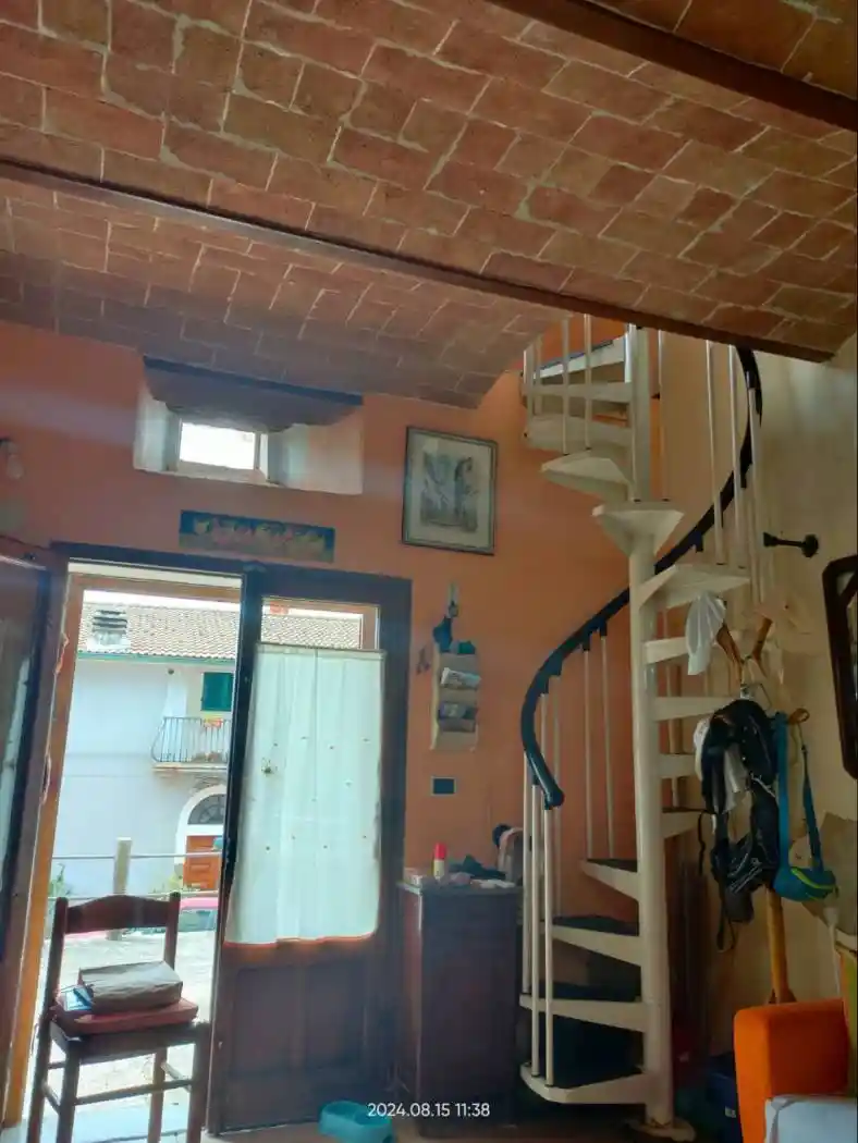 Appartamento in vendita a Montieri