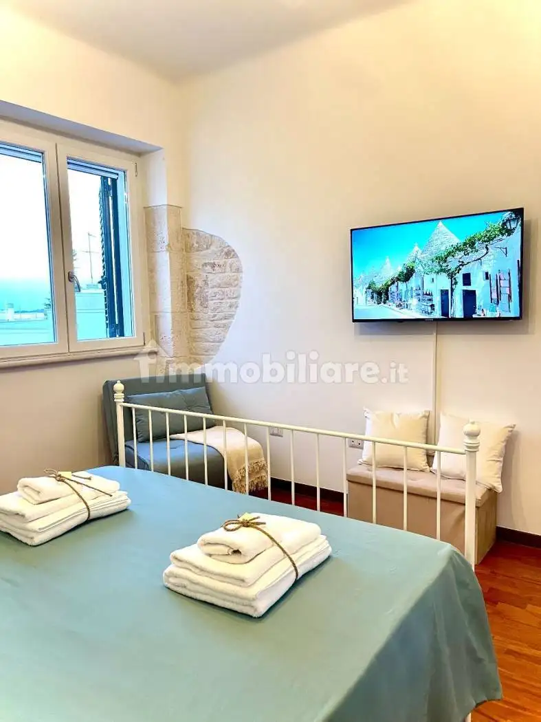 Quadrilocale via Tenente Oronzo Gigante 21, Centro, Alberobello - foto 5