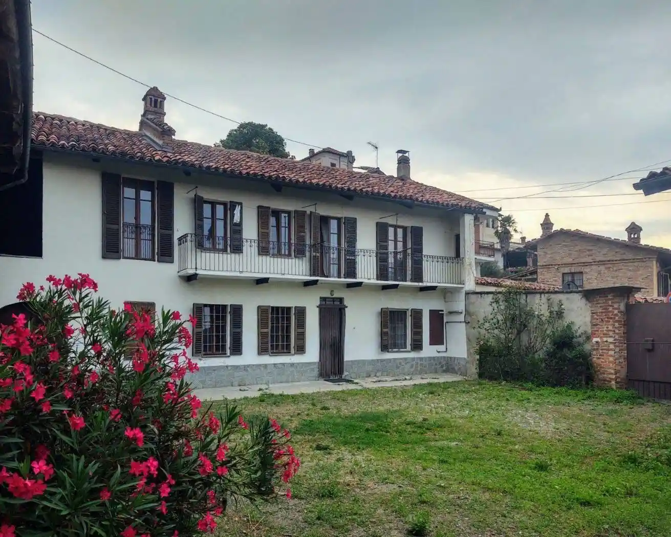 Rustico - Casale in vendita a Albugnano