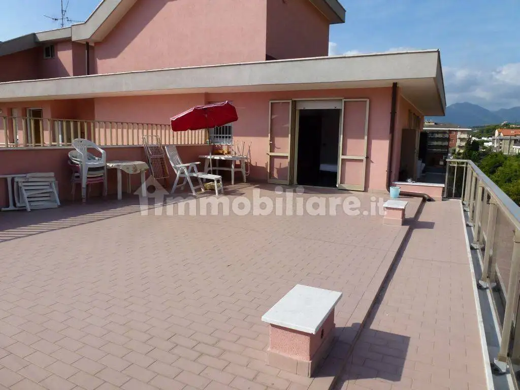 Appartamento in affitto a Pietra Ligure