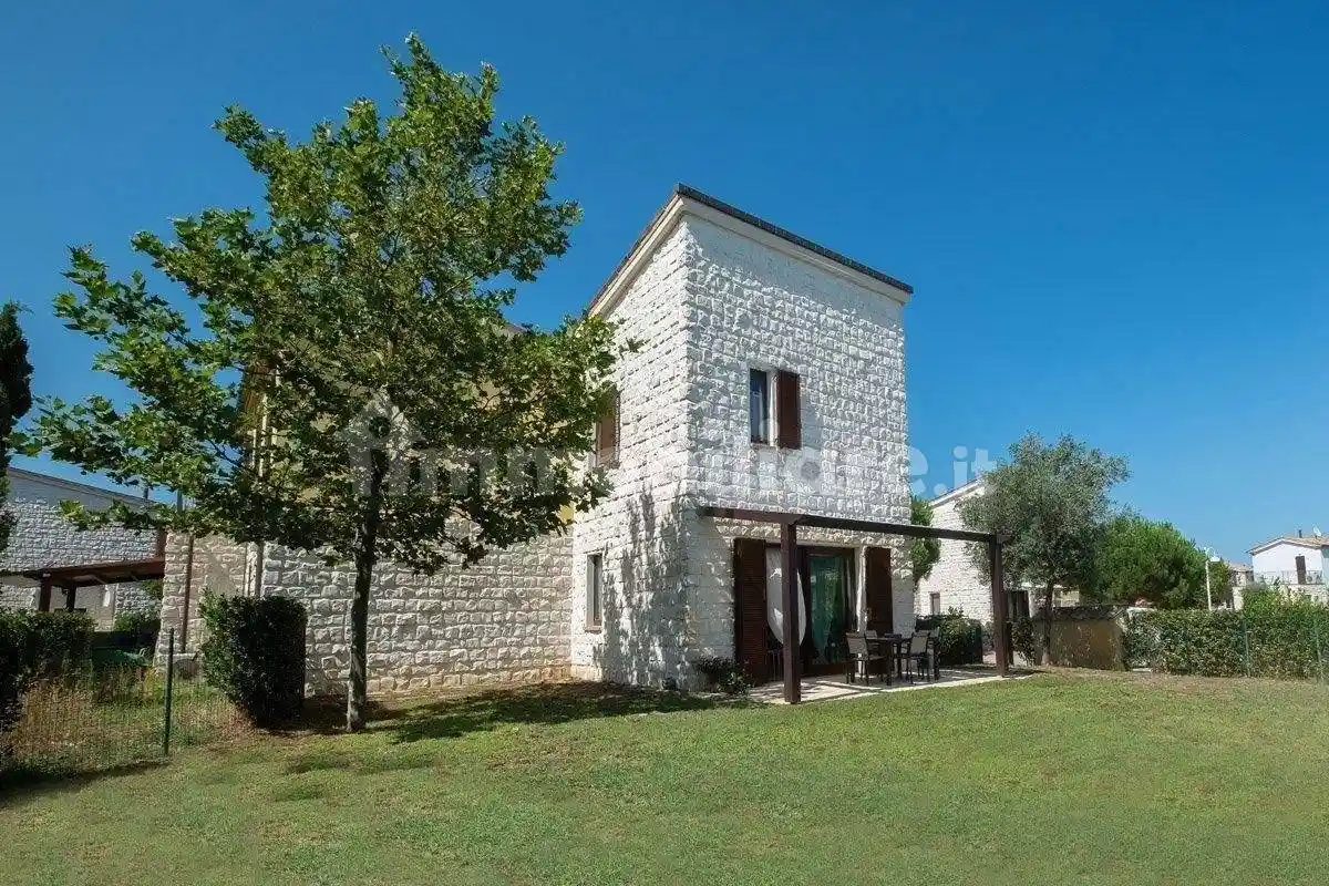 Appartamento in affitto a Numana