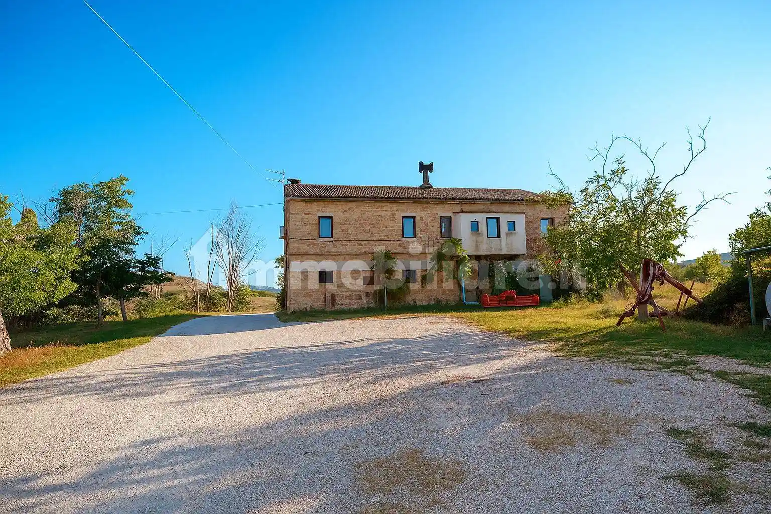 Rustico - Casale in vendita a San Marcello