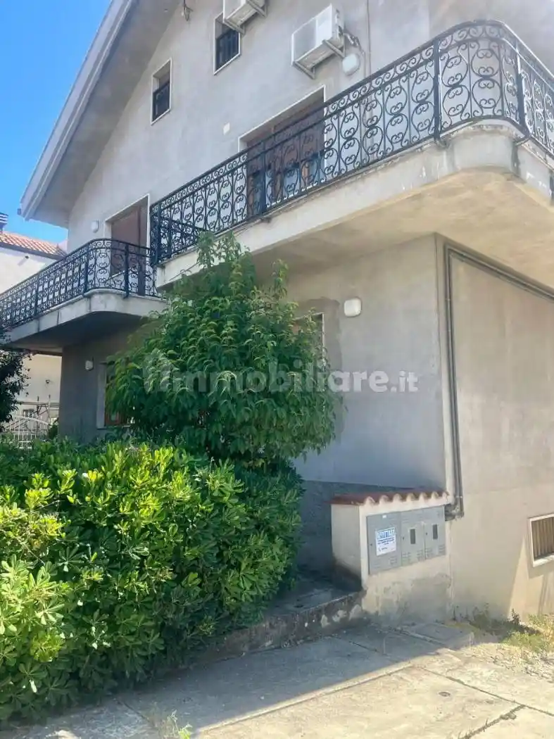 Appartamento in affitto a Manoppello