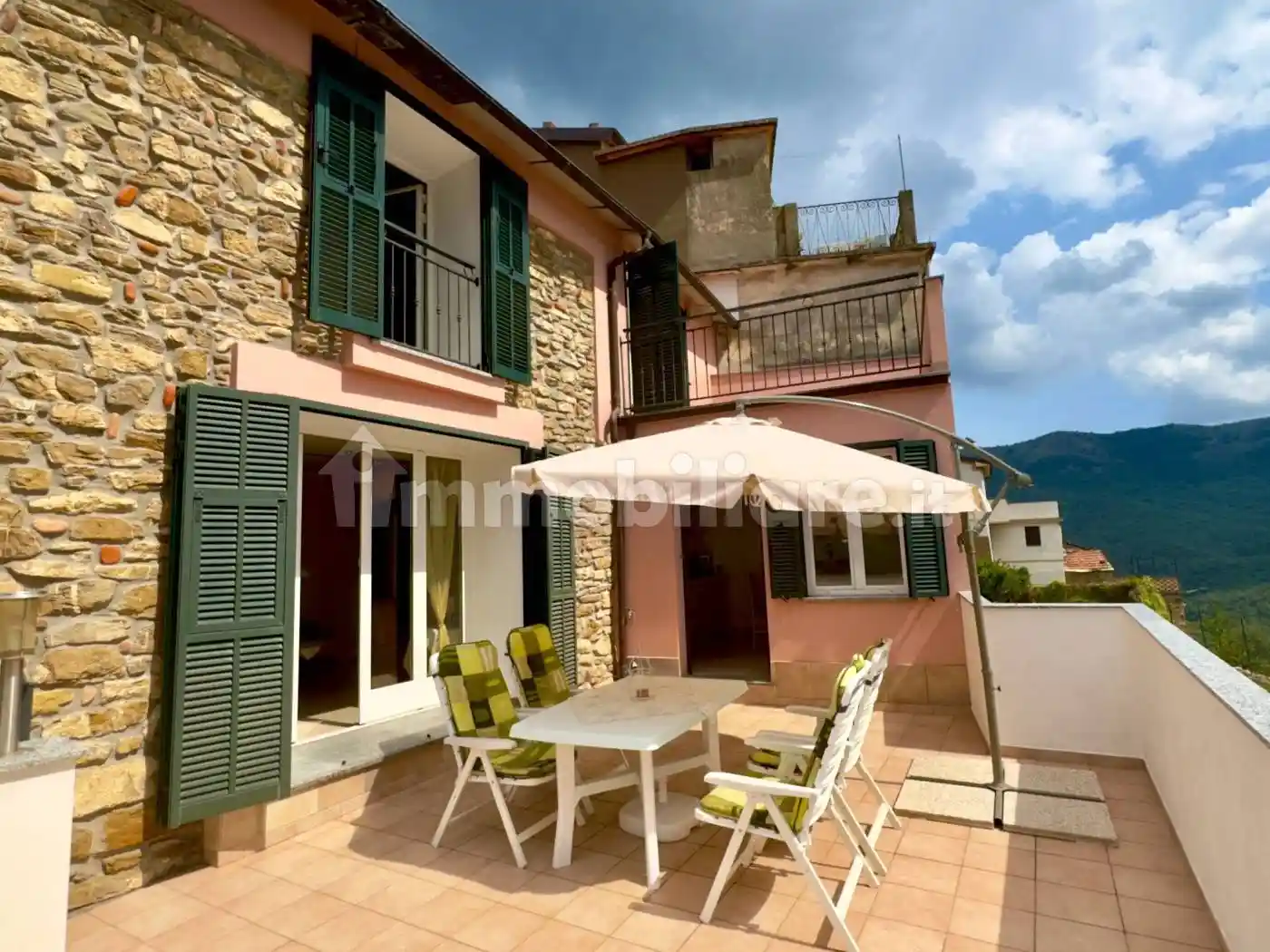 Appartamento in vendita a Cesio