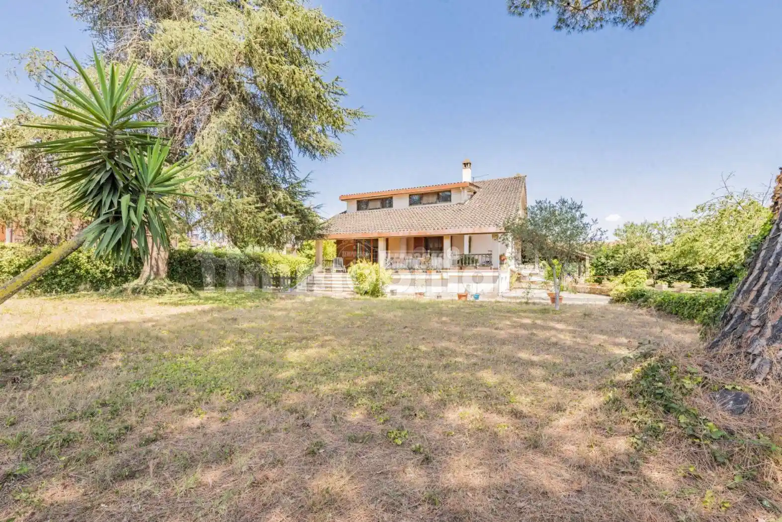 Villa in vendita a Anguillara Sabazia