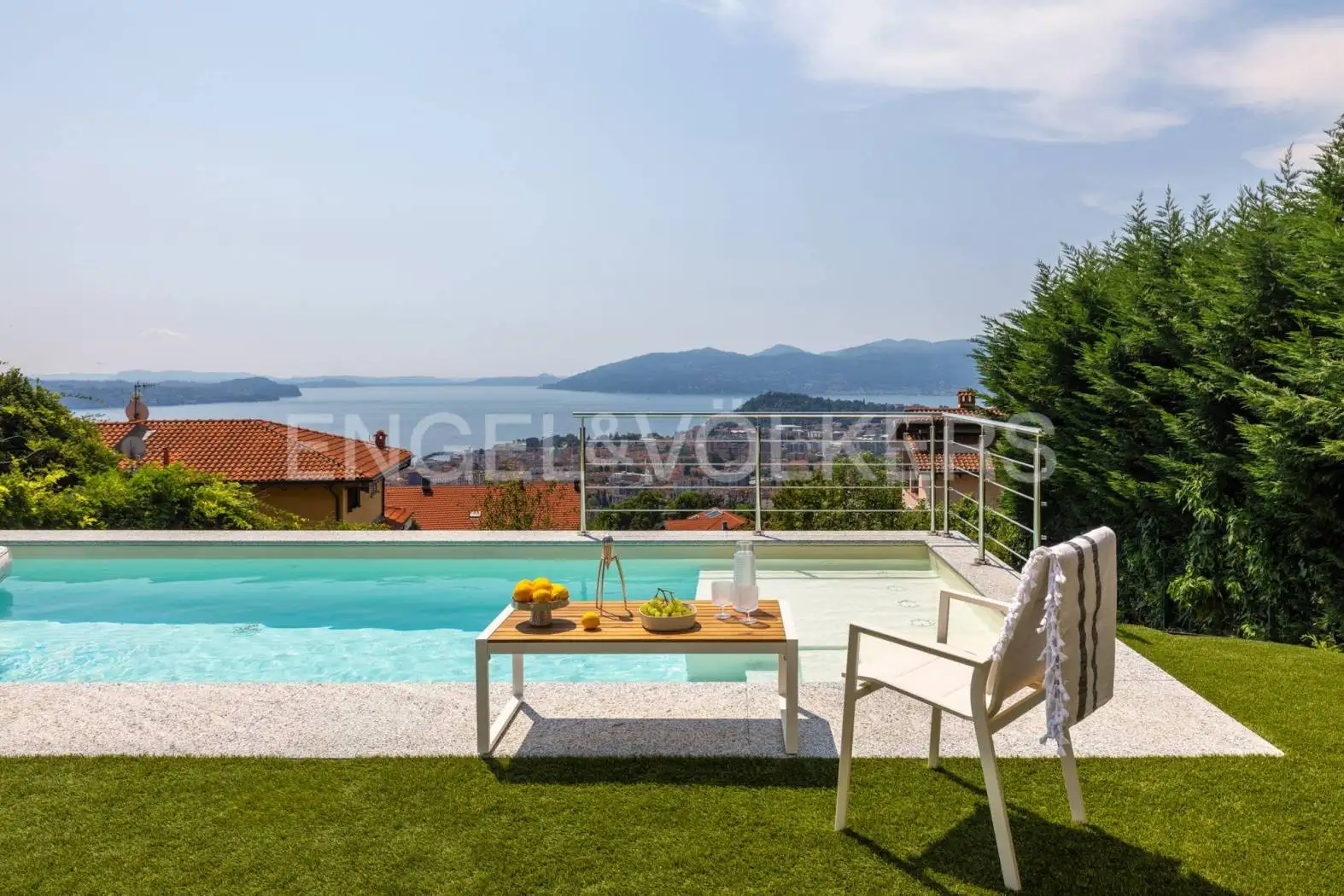 Villa in affitto a Verbania