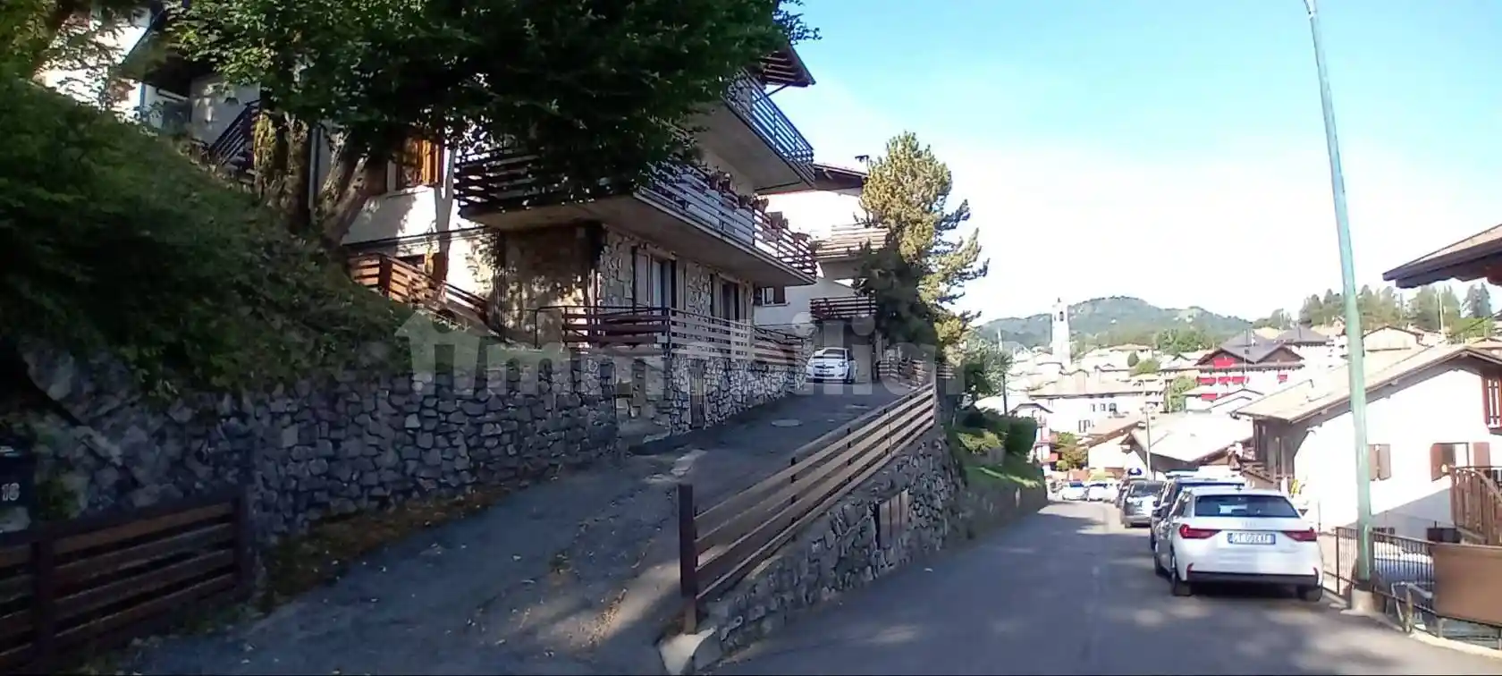 Appartamento in vendita a Selvino