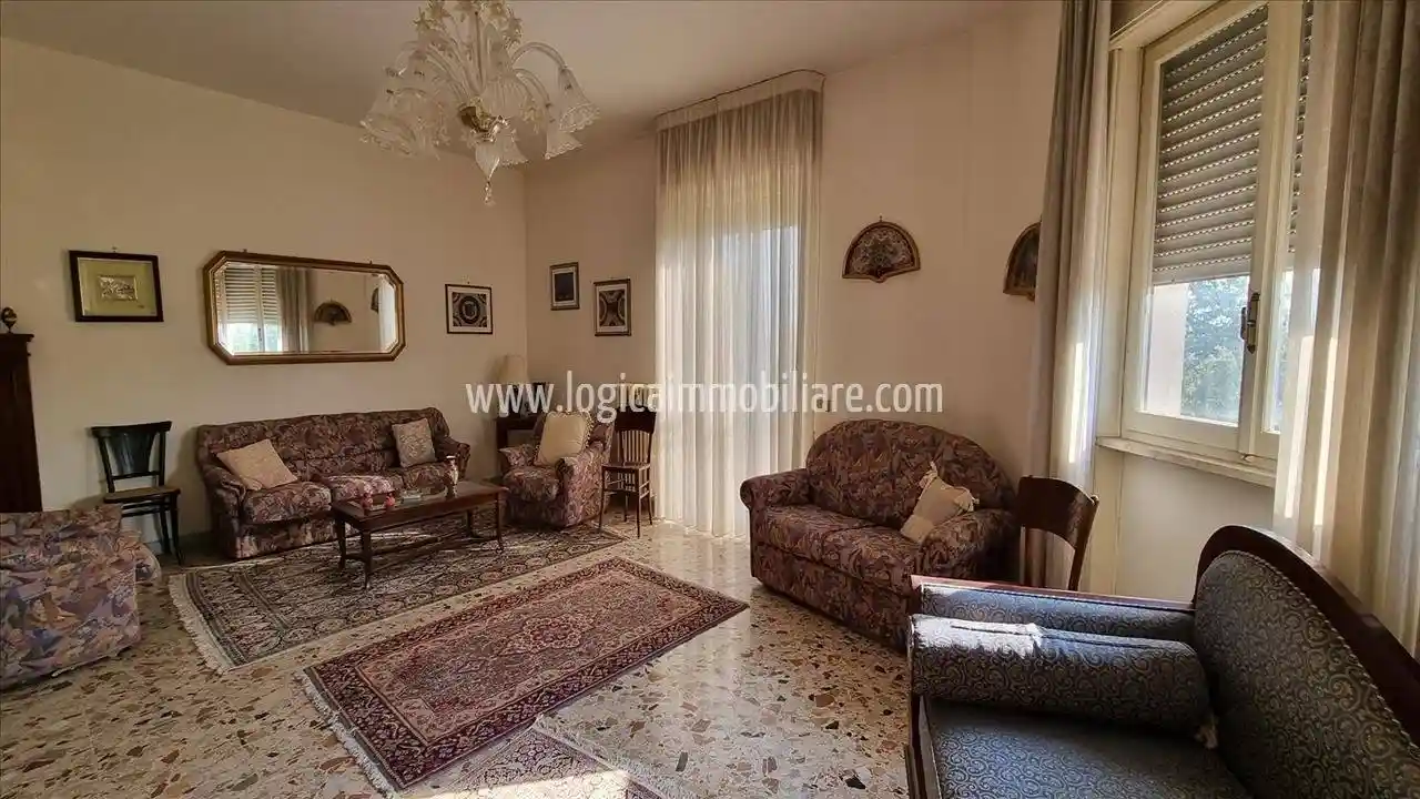 Appartamento in vendita a Campi Salentina