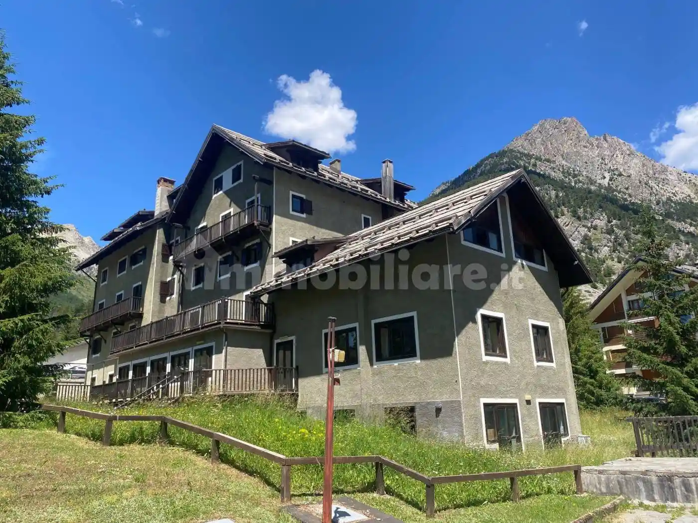 Palazzo - Edificio in Vendita - foto 4