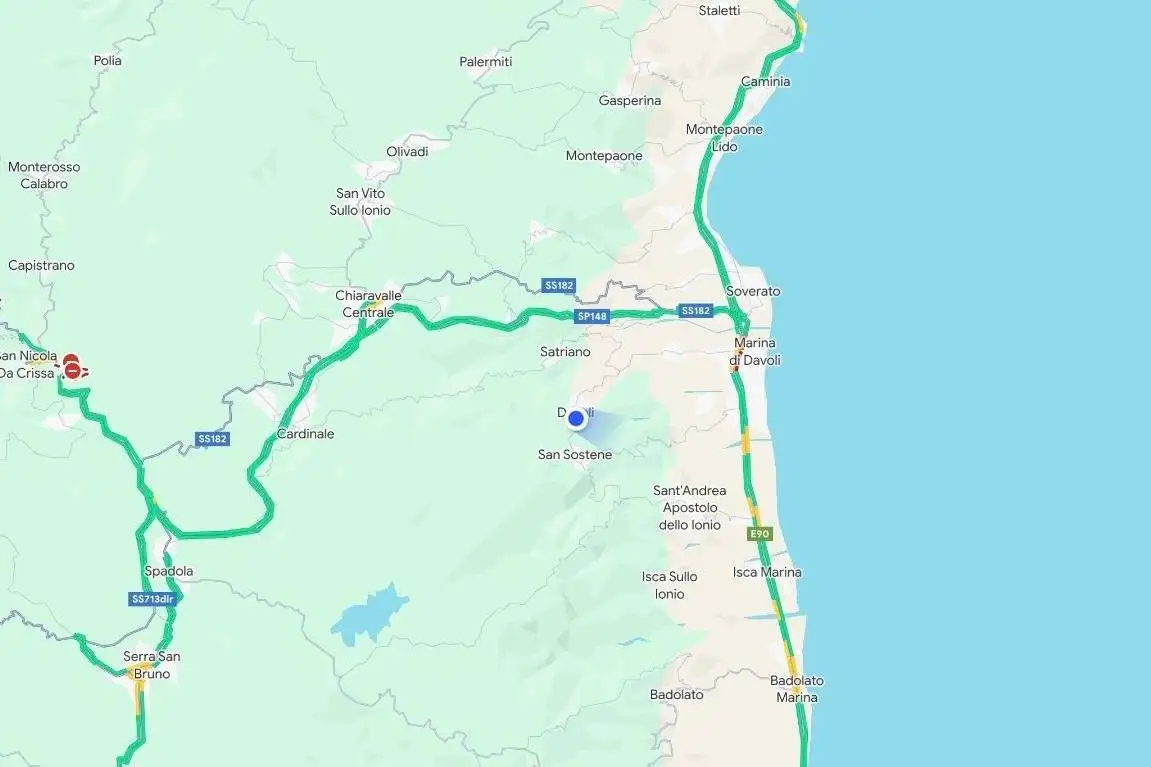 Appartamento in vendita a Davoli