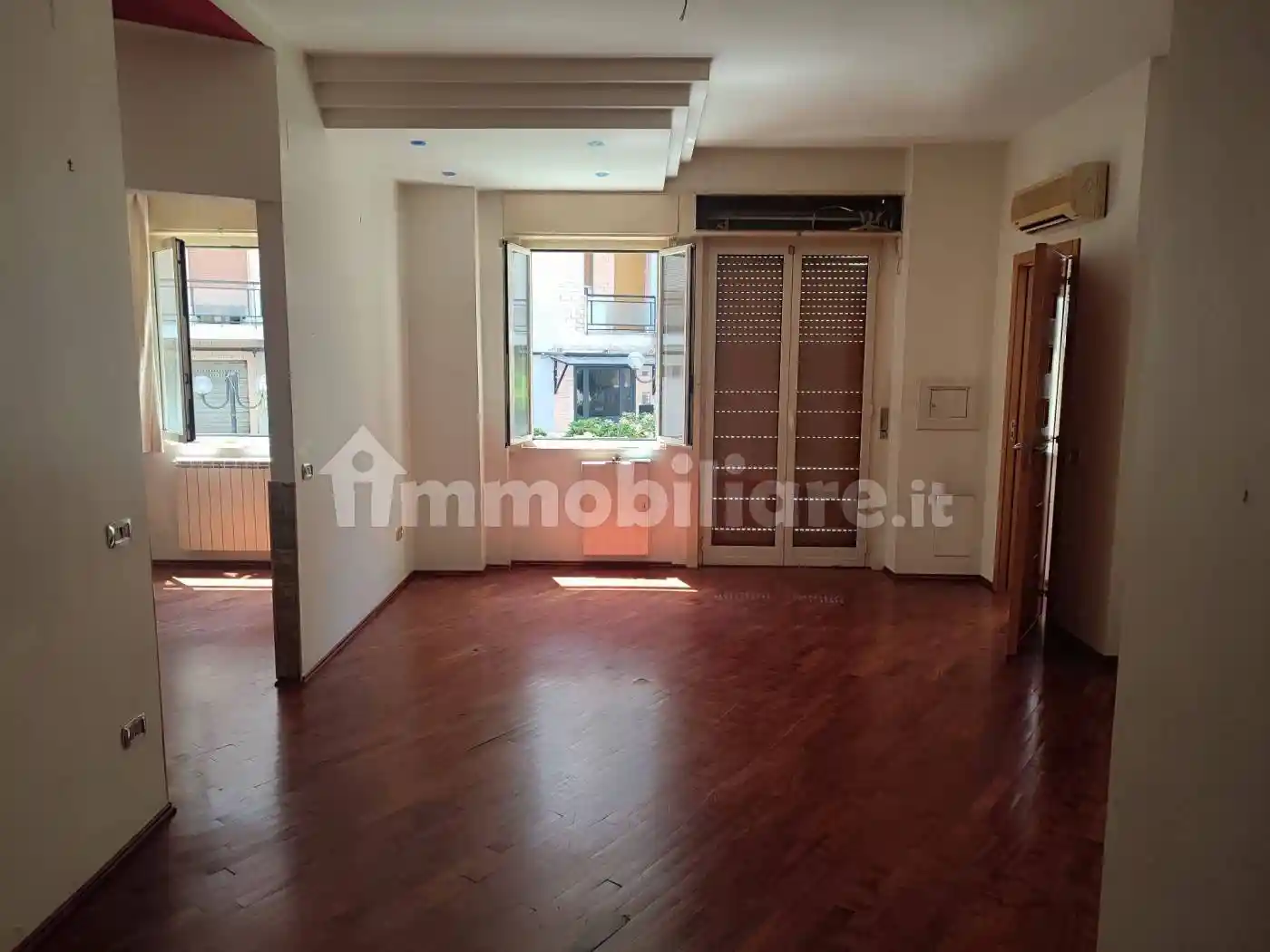 Appartamento in affitto a Napoli