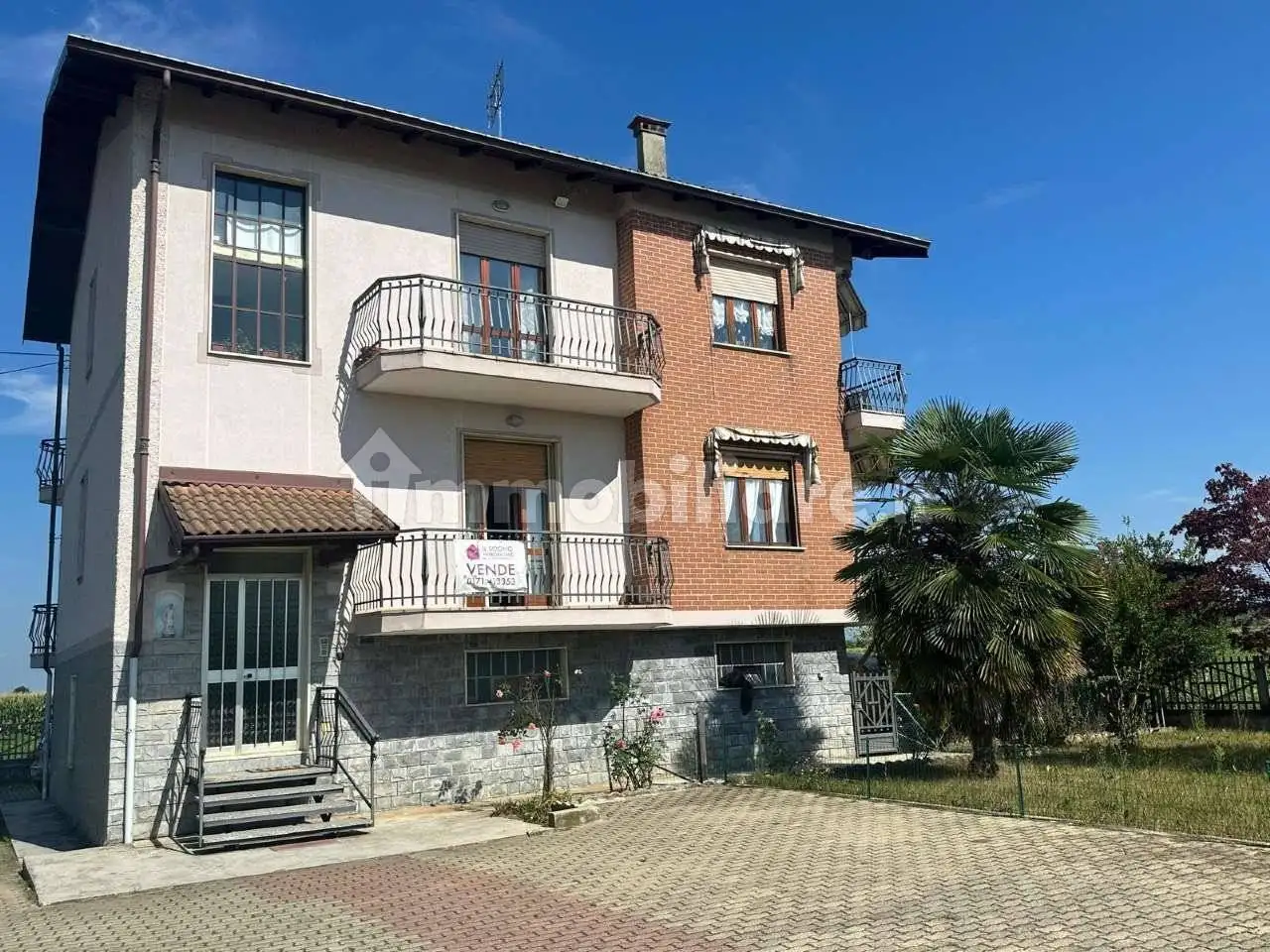 Casa indipendente in vendita a Cuneo