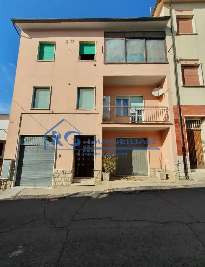 Appartamento in vendita a Castiglione in Teverina