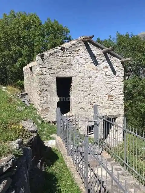Rustico - Casale in vendita a San Giacomo Filippo