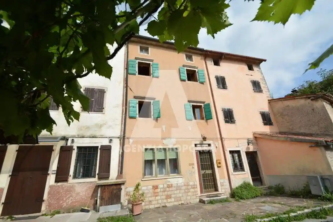 Rustico - Casale in vendita a Lusiana Conco