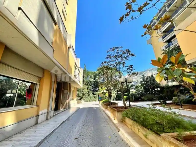 Appartamento in vendita a Palermo