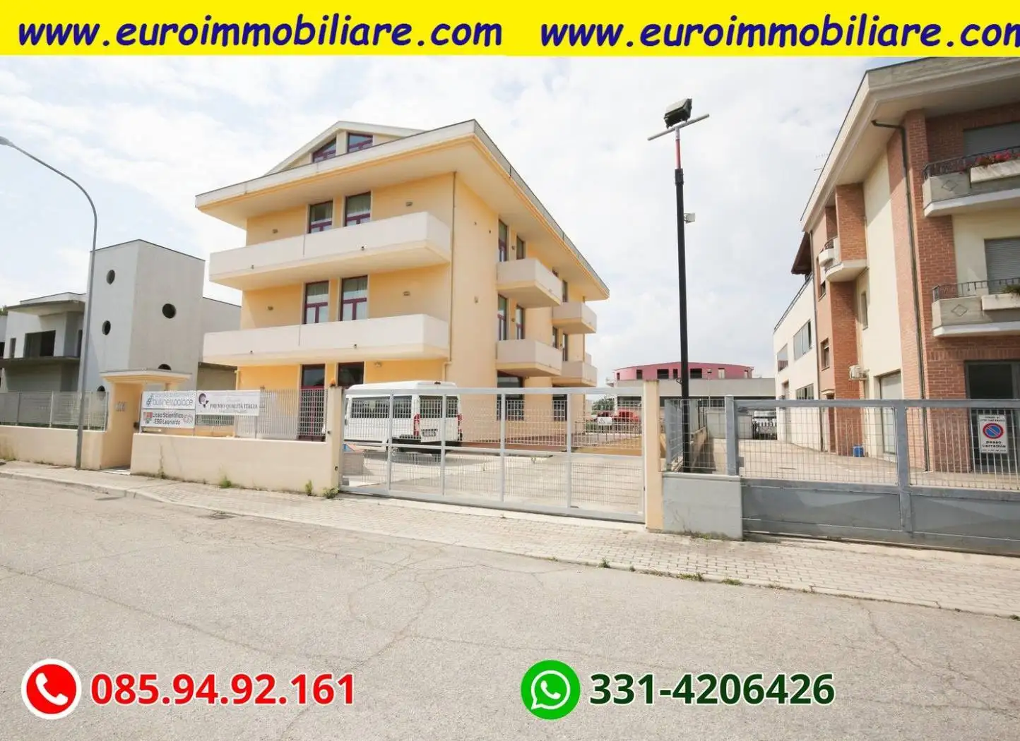 Palazzo - Edificio in vendita a Città Sant'Angelo