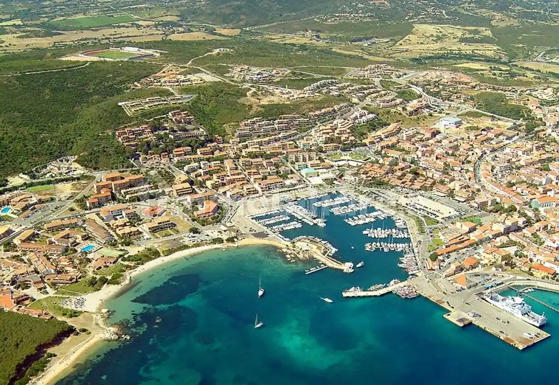 Appartamento in vendita a Palau