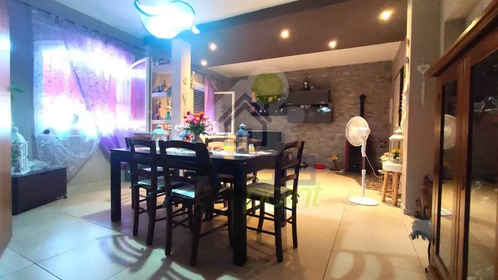 Casa indipendente in vendita a Caselle Landi