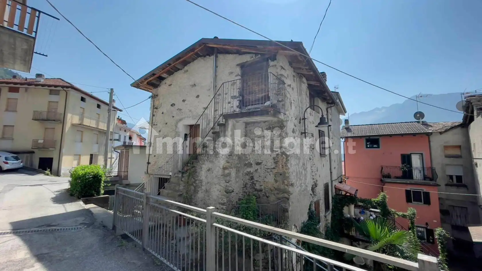 Appartamento in vendita a Buglio in Monte