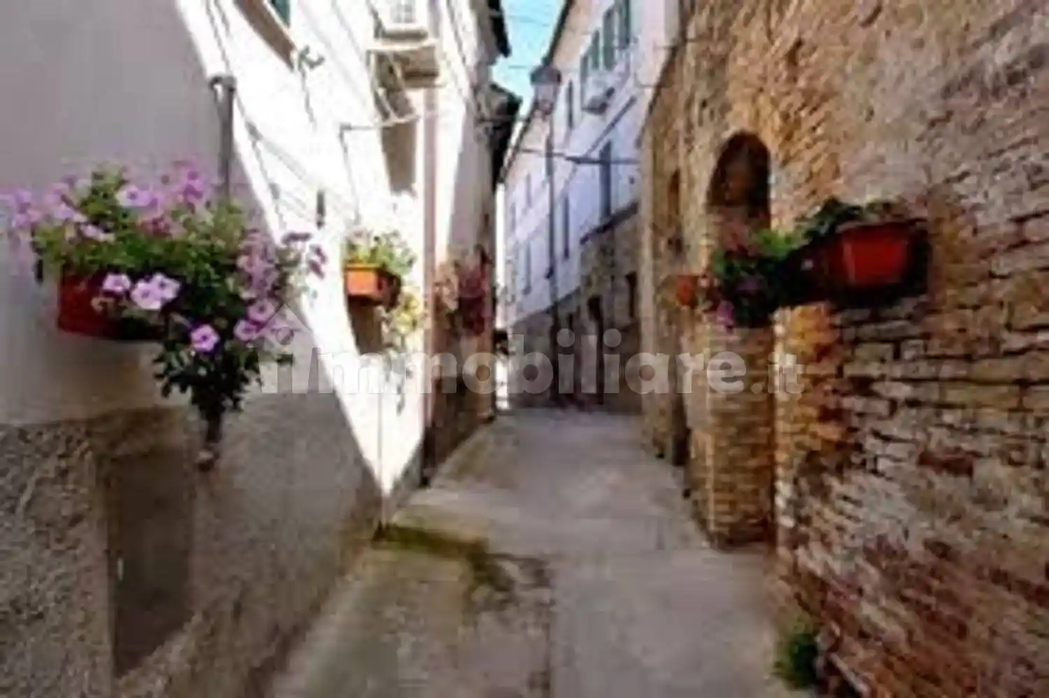 Terratetto unifamiliare via Guglielmo Marconi 40, Centro, Loreto Aprutino - foto 2