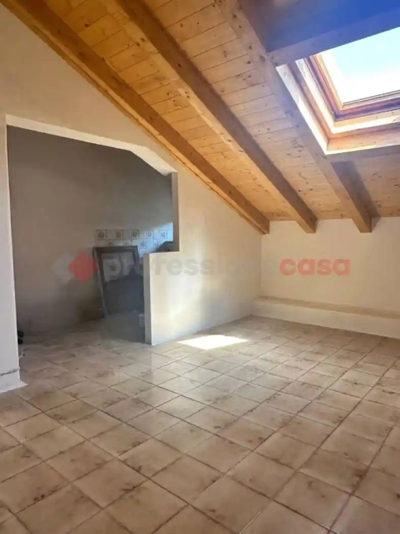 Appartamento in vendita a Rosignano Marittimo