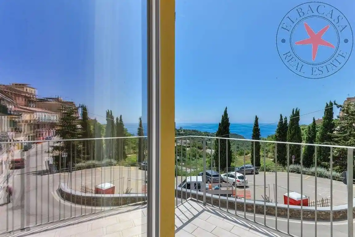 Appartamento in vendita a Capoliveri