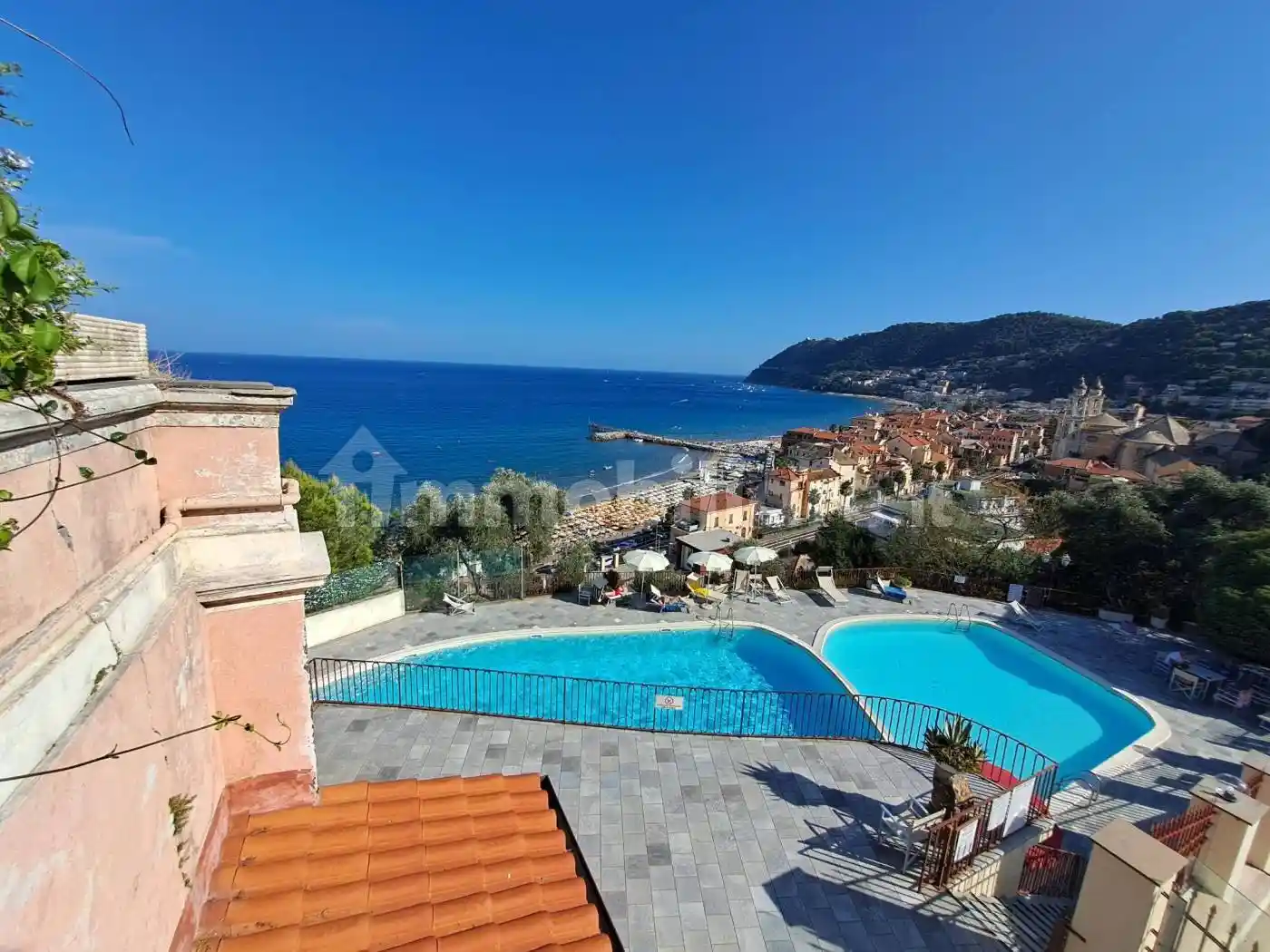 Appartamento in vendita a Laigueglia