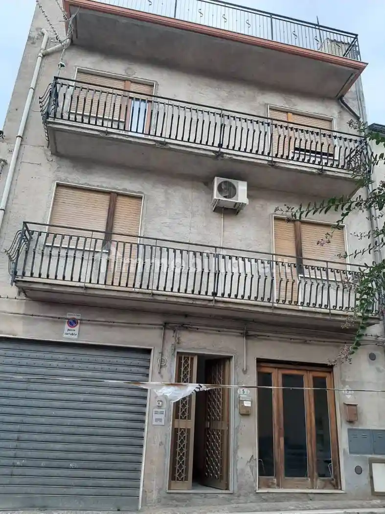 Appartamento in vendita a Longi