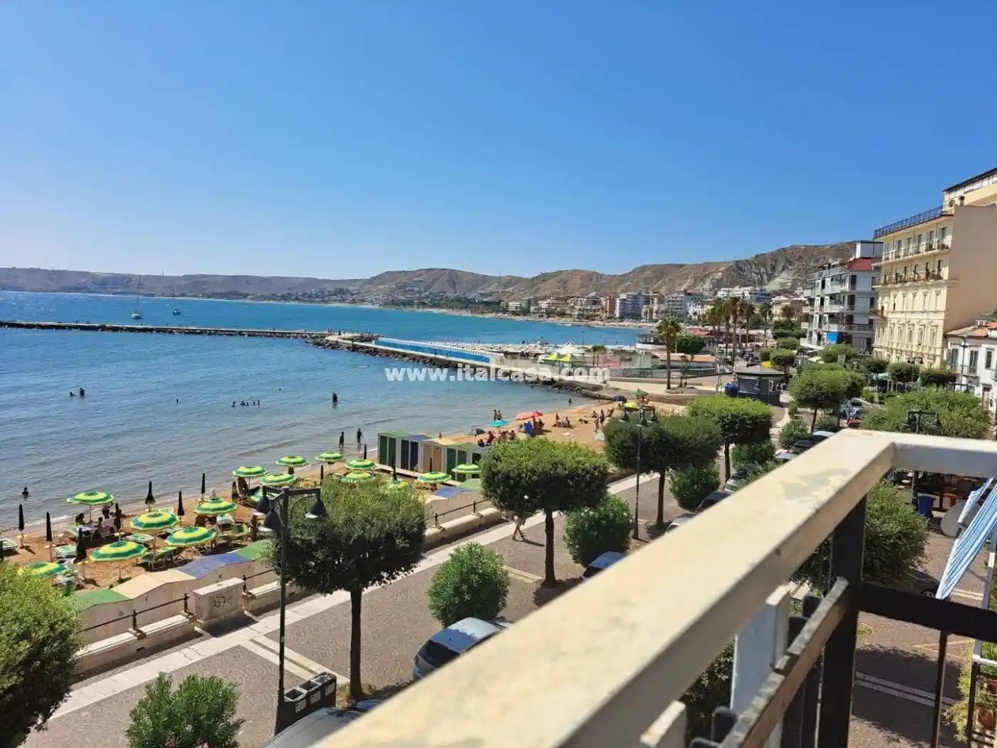 Quadrilocale via Interna Marina, Centro, Crotone - foto 5