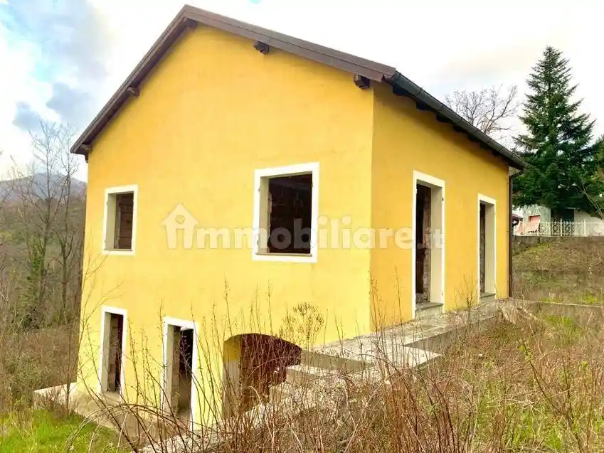 Villa in vendita a Campomorone