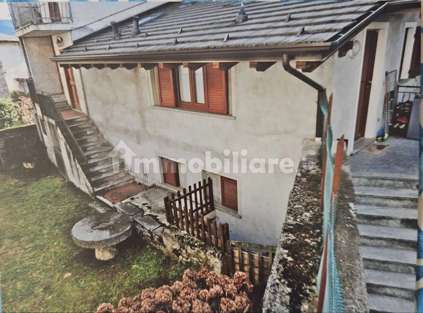 Casa indipendente in vendita a Dazio