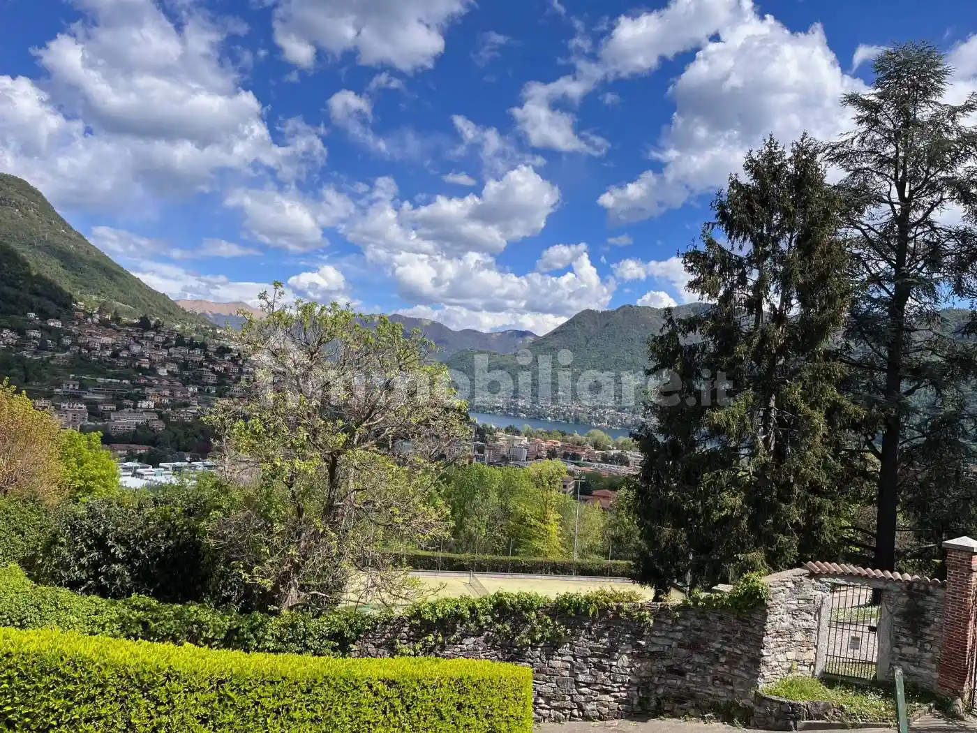 Appartamento in vendita a Como