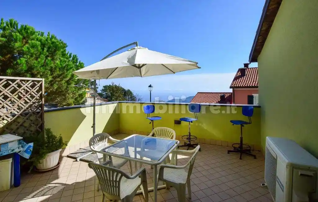 Appartamento in vendita a Magliolo