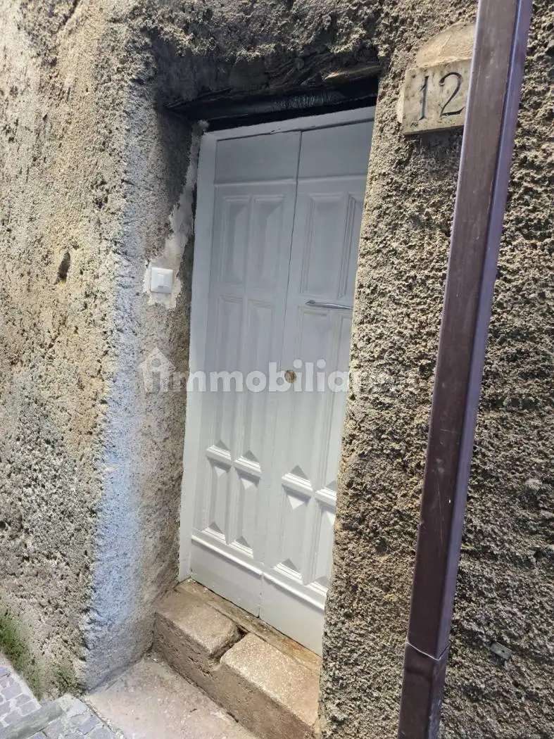 Appartamento in vendita a Roiate