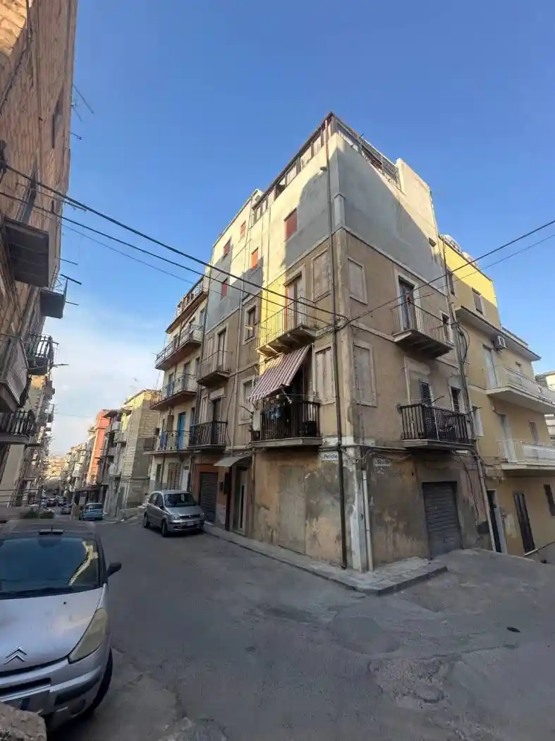 Appartamento in vendita a Gela