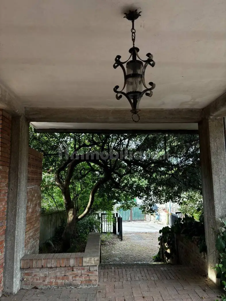 Villa in vendita a Pannarano