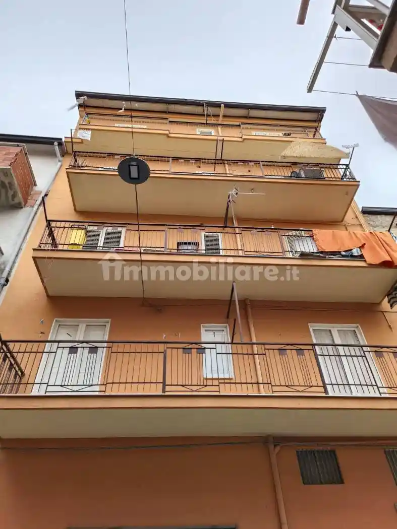 Appartamento in vendita a Favara