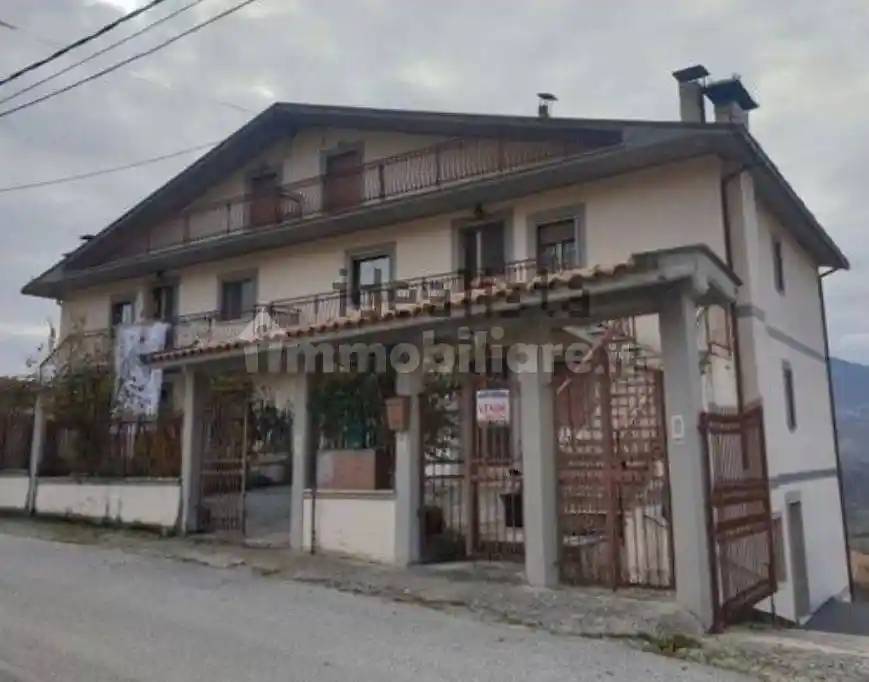 Appartamento via Valli 1, Gallo, Tagliacozzo - foto 2