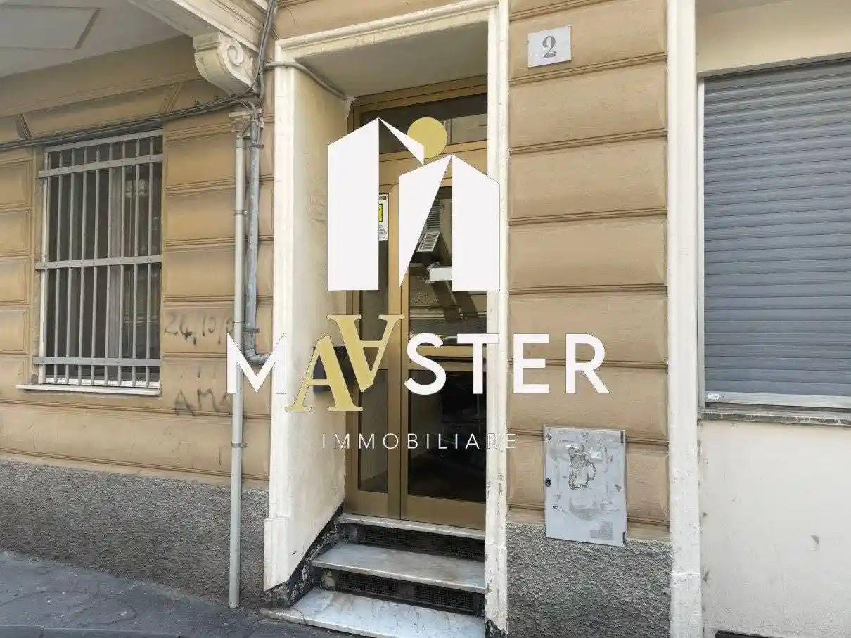 Appartamento in vendita a Genova