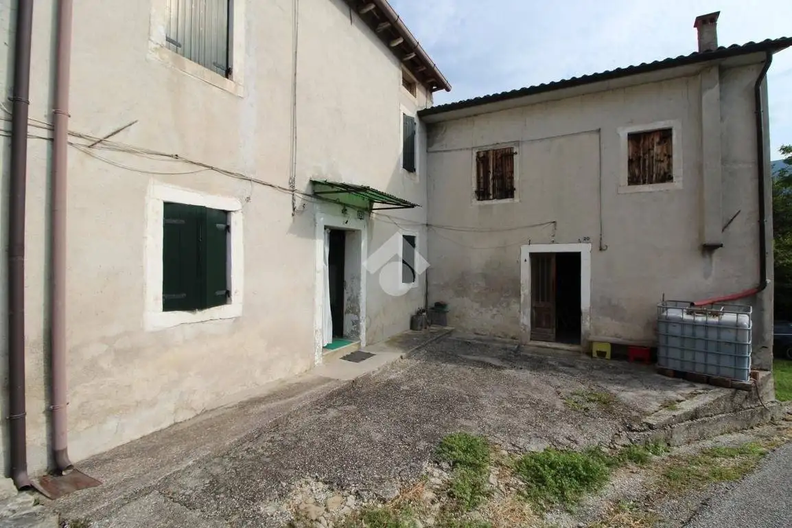 Rustico - Casale in vendita a Fregona