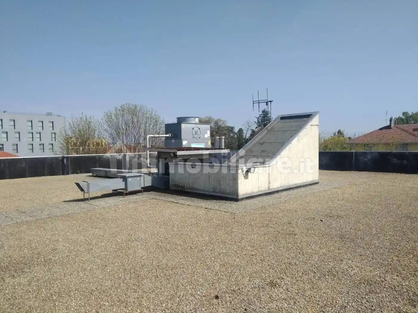 Palazzo - Edificio in vendita a Rivarolo Canavese