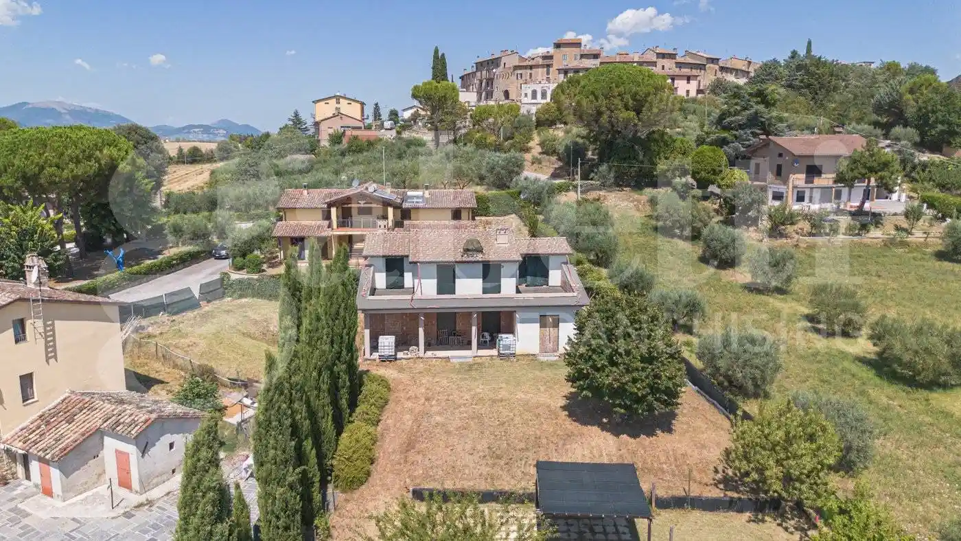 Villa in vendita a Perugia